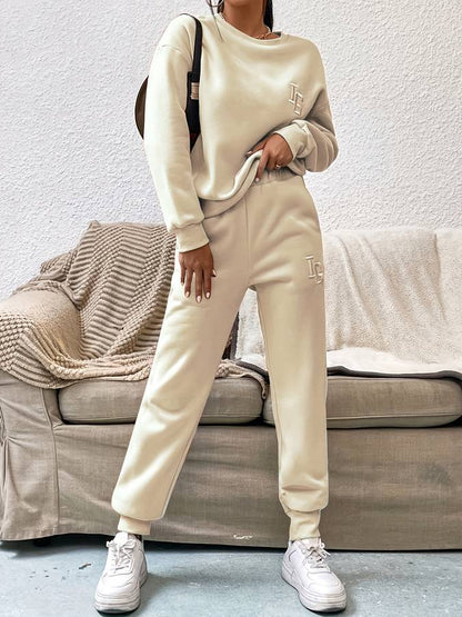 Jess-Mode - Stylish and comfortable sweater and pants set for fall for women