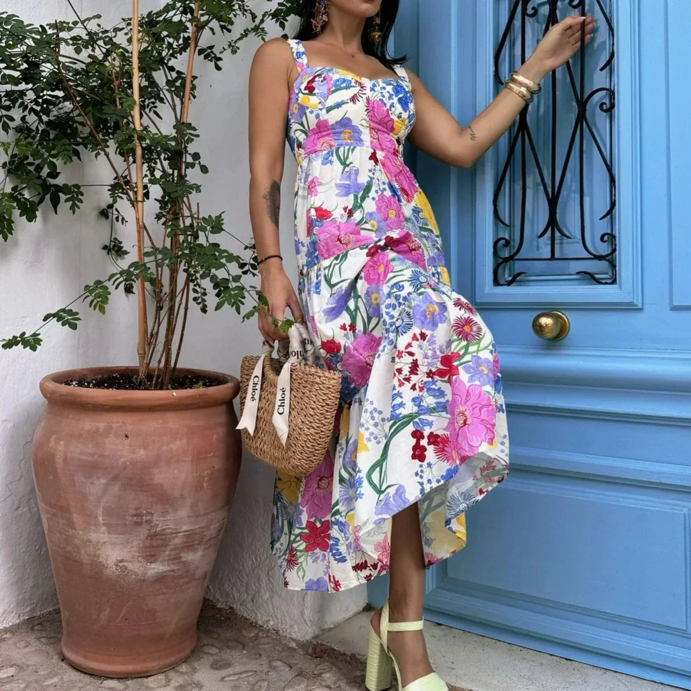 Anna - Floral patterned dress with sleeves