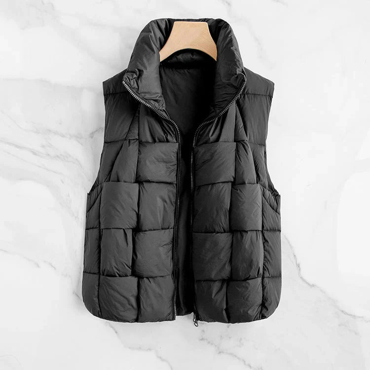 Chic down jacket for fall and winter | perfect for everyday wear and outdoor activities for women