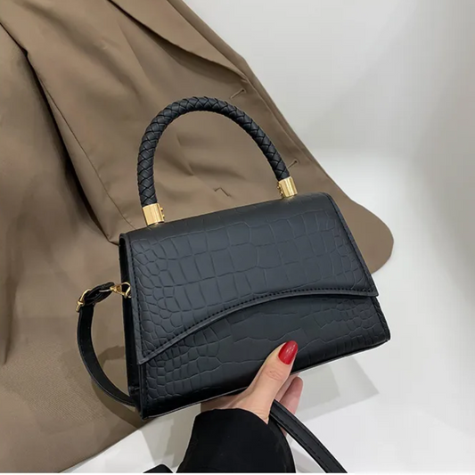 Andrea Handbag | With convenient top handle