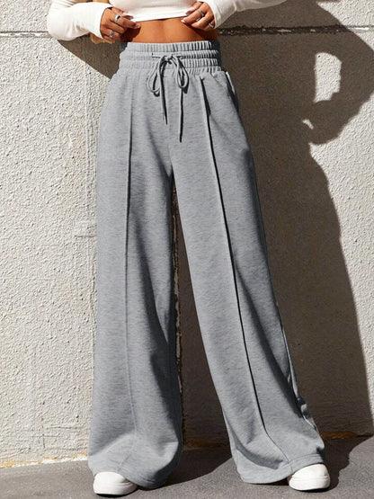 Clara - Loose-fitting jogging pants for women