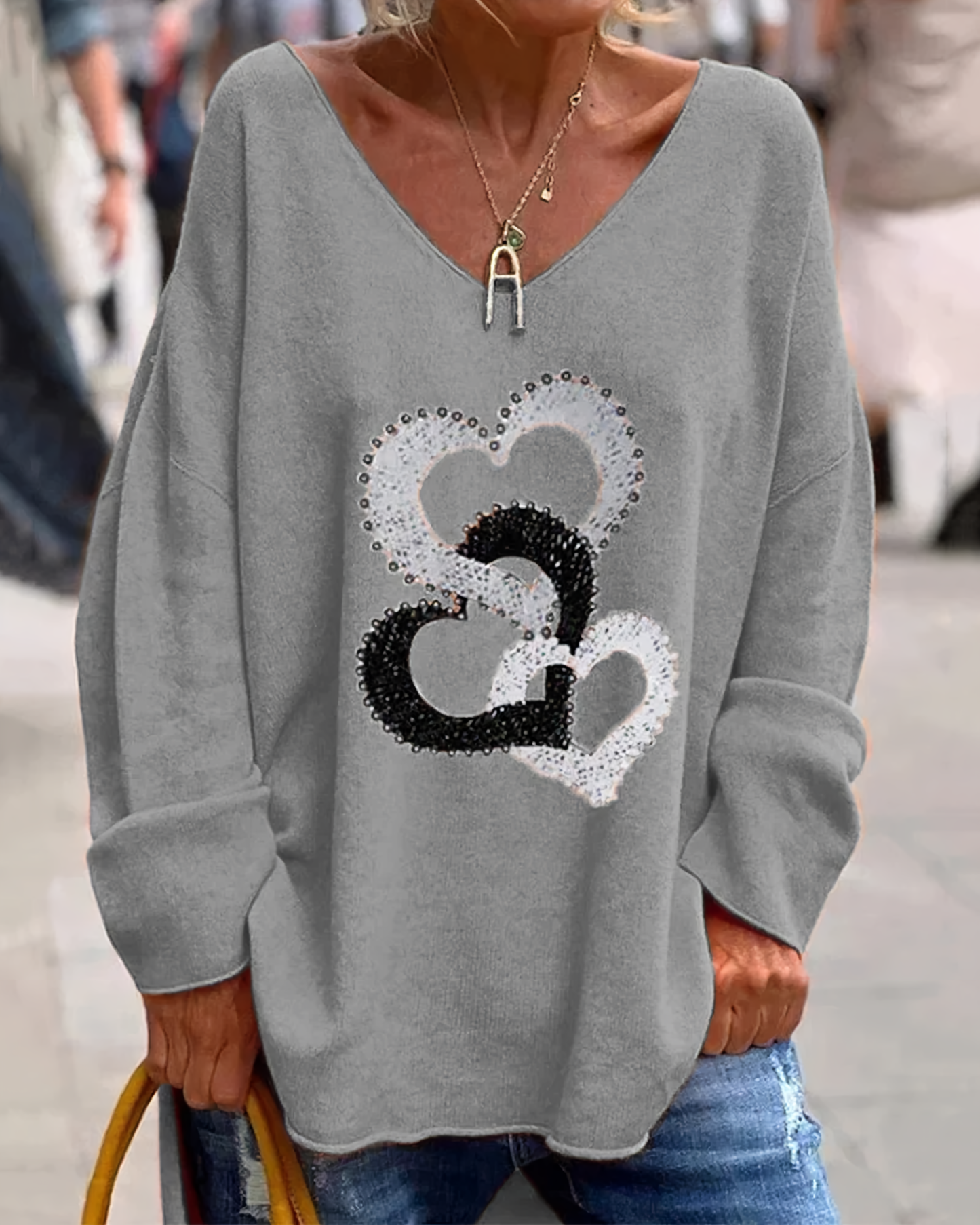 Comfortable graphic sweater - Bonnie