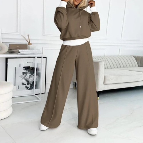 Mira - Women's Hoodie and Pant Set