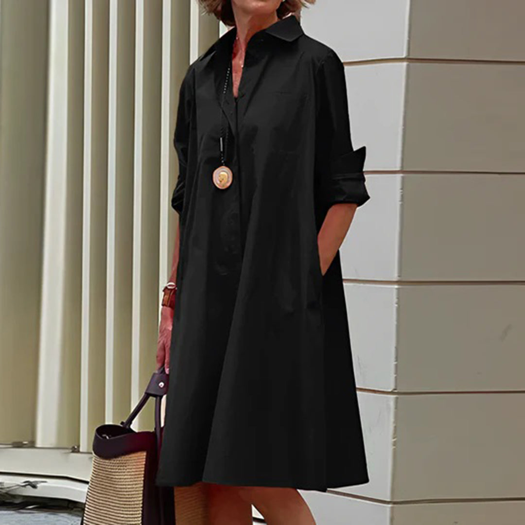 Charlotte - Dress with elegant long sleeves.