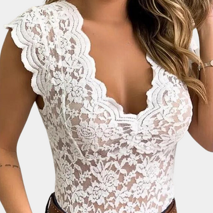 Trendy lace blouse for ladies