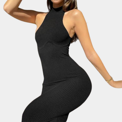 Trendy women's backless dress