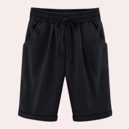 Xenia - Essential Casual shorts for women