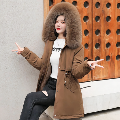 Fashionable parka with fur collar - Cora