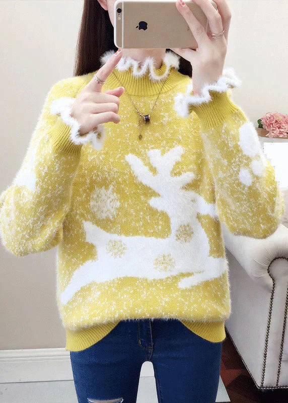 Yaretzi - casual sweater with ruffles and thick mink hair embroidery