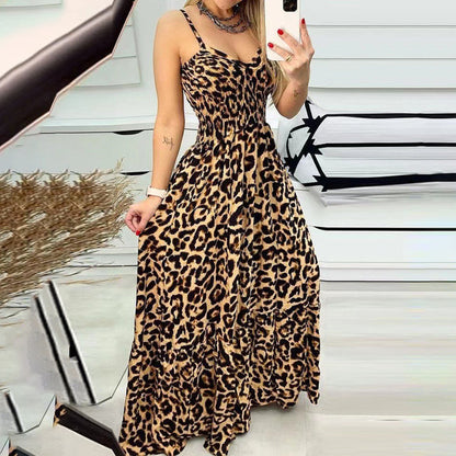 Long dress with leopard print