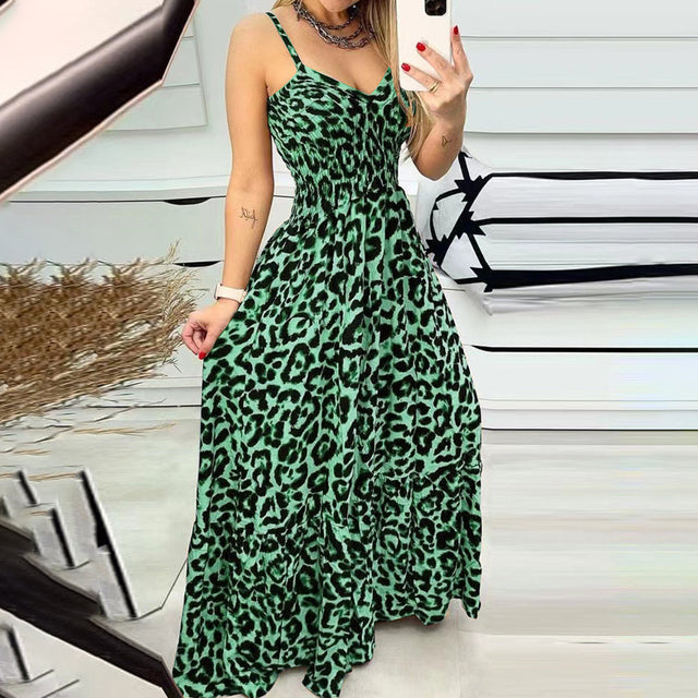 Long dress with leopard print