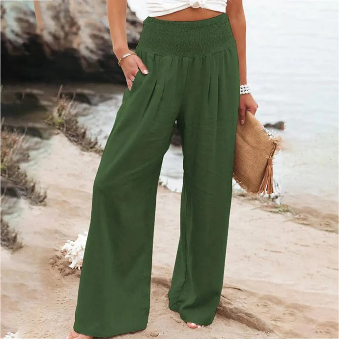 XANDRIA | Chic pants perfect for the summer season