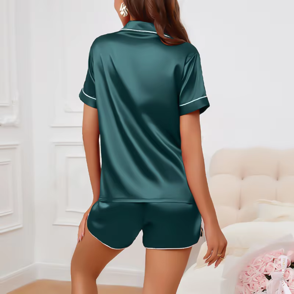 Embla - Comfortable heart nightwear