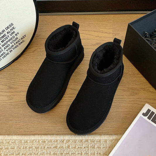 Luxury low winter boots with fur - Isabella