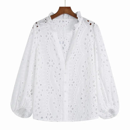 Lety - Women's blouse with cut-outs