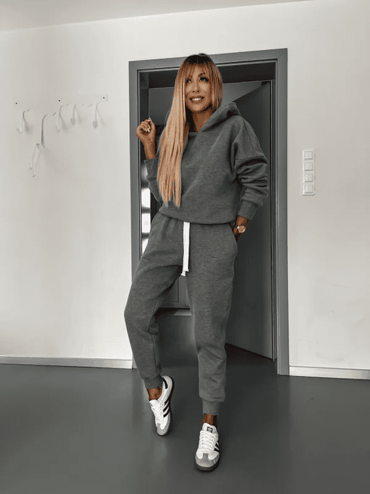 Jess | Hoodie Jacket and Pants Co-Ord Set for Winter Women's Clothing Collection