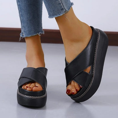 Yoselin - Waterproof platform sandals