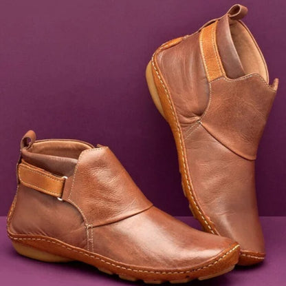 Dahlia - Stylish Boots for Ladies