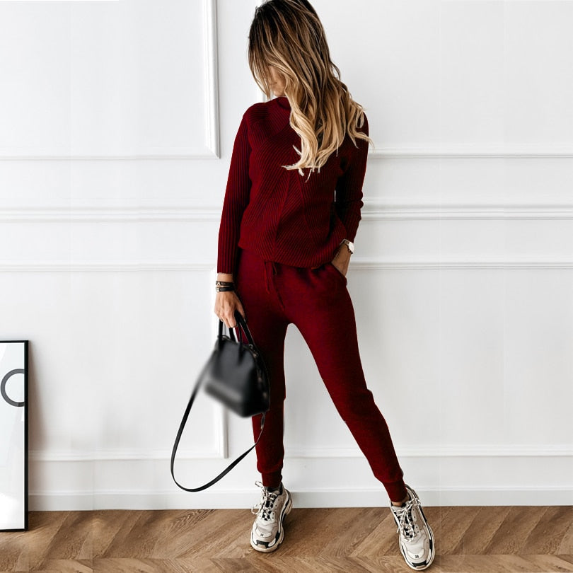 Tracksuit | Elegant ladies' designer house suit