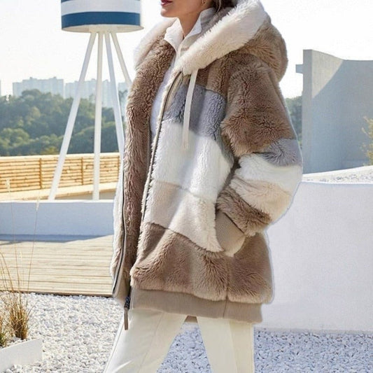 Veda - Warm and elegant fur coat for women