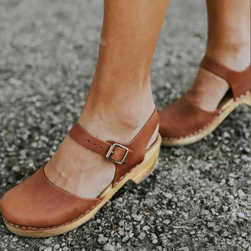 Emma - orthopedic brown wedge sandals