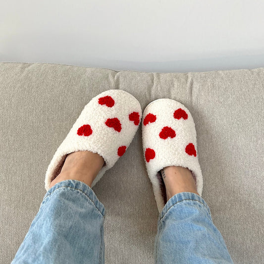 Loving Heart Slippers | White - Cute and Comfortable - Perfect Gift for Winter