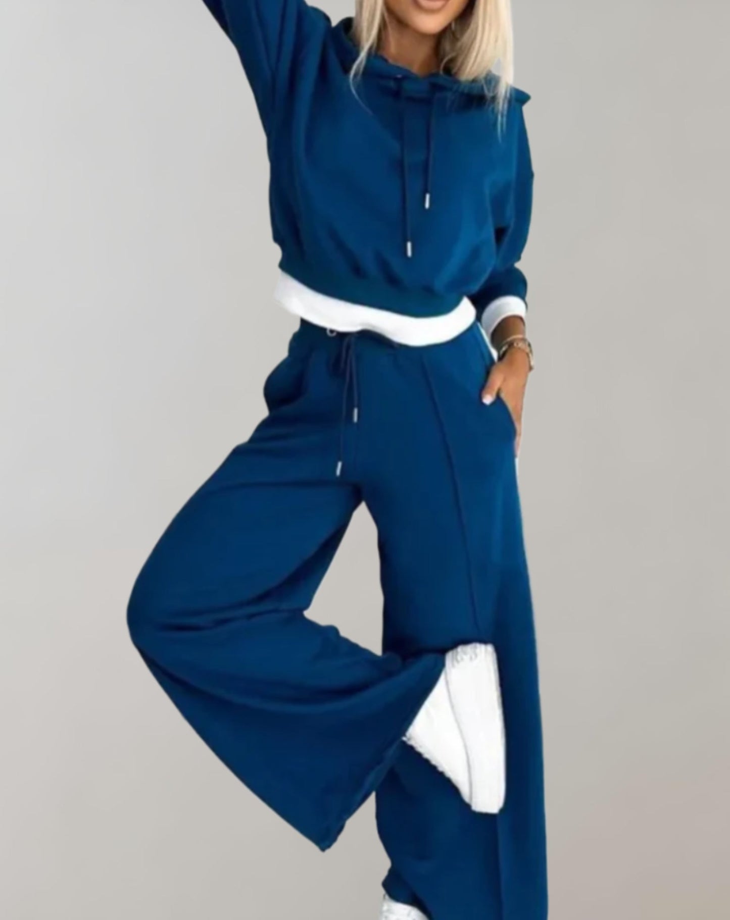 Queenie Set | Two-Piece Hoodie and Pants with Wide Legs