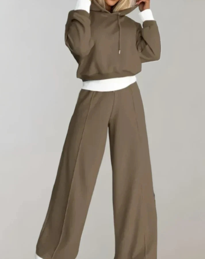 2-piece set consisting of a hoodie and wide-leg pants