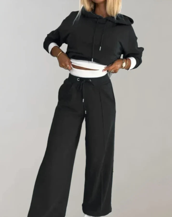 2-piece set consisting of a hoodie and wide-leg pants