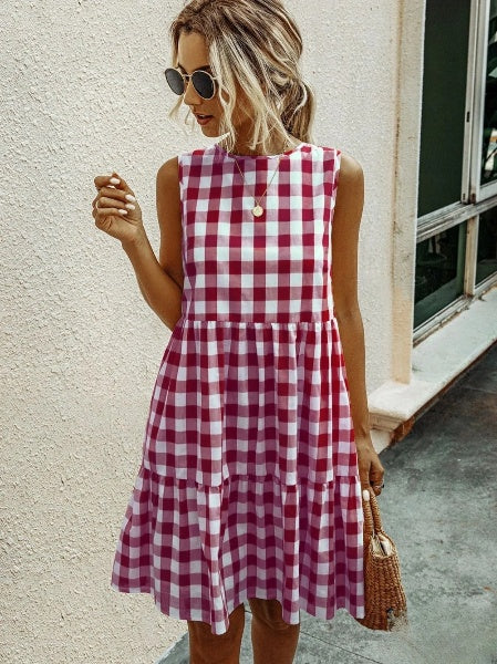 Jhana - Loose-fitting women's dress with fashionable round neckline and pastel plaid skirt