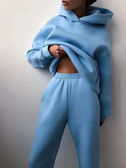 Hoodie and sweatpants for ladies