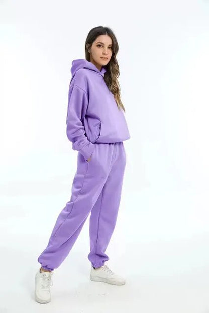 Hoodie and sweatpants for ladies