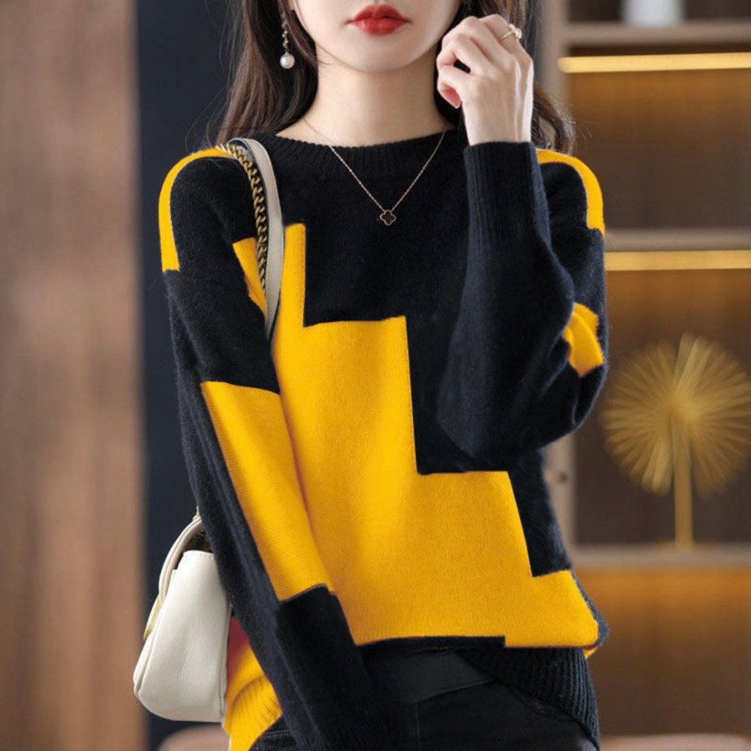 Warm round neck sweater for ladies