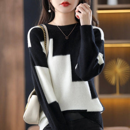 Warm round neck sweater for ladies