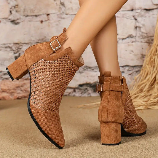 Thick-heeled boots - Theresia