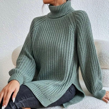 Elegant sweater with turtleneck - Loren