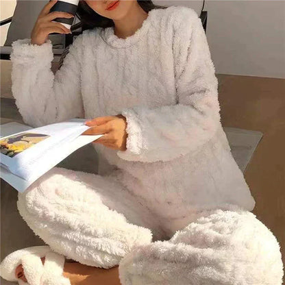 Fleece pyjama set for women