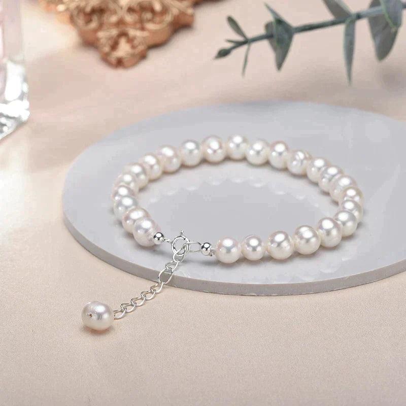 Silver Freshwater Pearl Bracelet | Beautiful accessory to any outfit