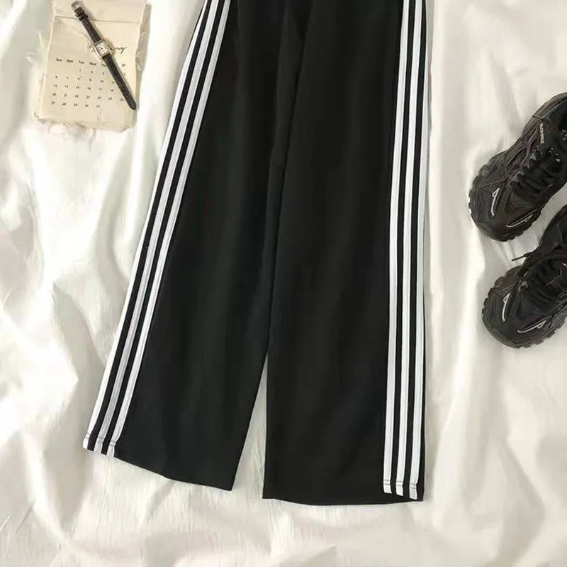 Léonie - Loose-fitting striped sweatpants