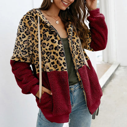 Plush hoodie with leopard print - Mira