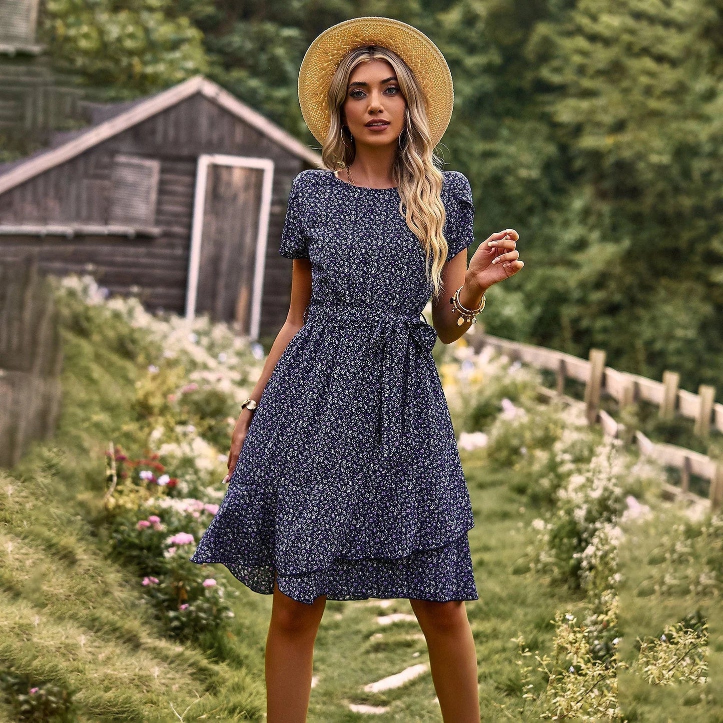 Hazel - Floral patterned dress with ruffled hem.