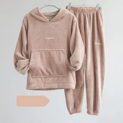 Monique - Warm, soft and comfortable women's fleece set