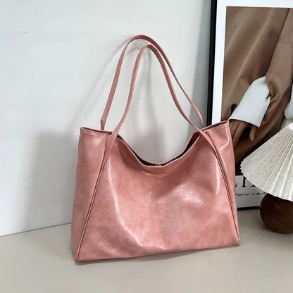 Pernille - Elegant Leather Bag