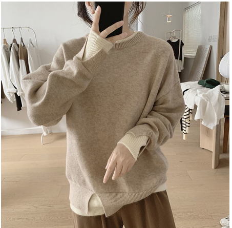 Women's turtleneck sweater