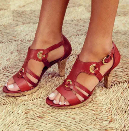 Mary - comfortable sandals with heel