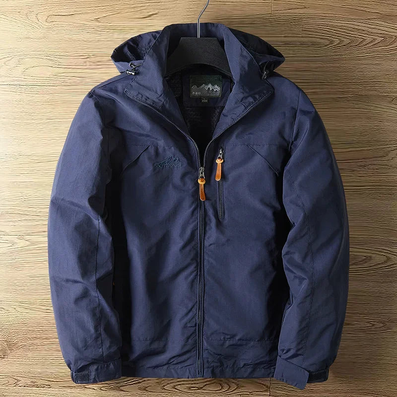 Waterproof and breathable outdoor jacket for men