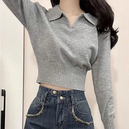 Cropped sweater with collar for women