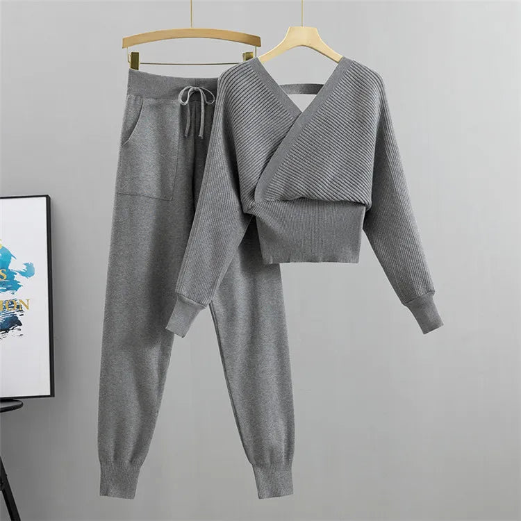 Fay - Trendy and Sexy Tracksuit Set for Women