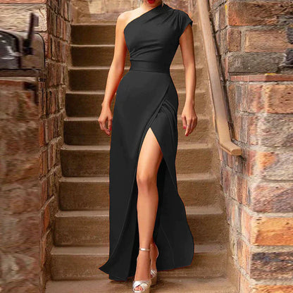 Prue - Elegant maxi dress with high slit