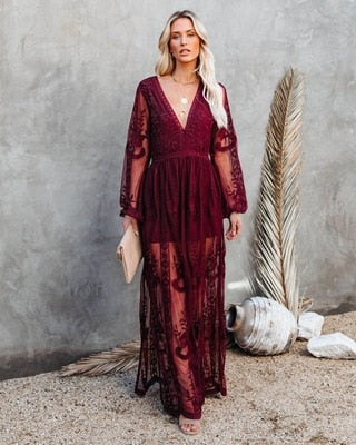 Eva | Lace maxi dress with slit